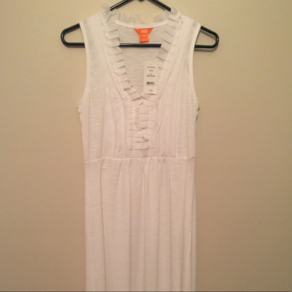 Dress - Picture 1 of 3